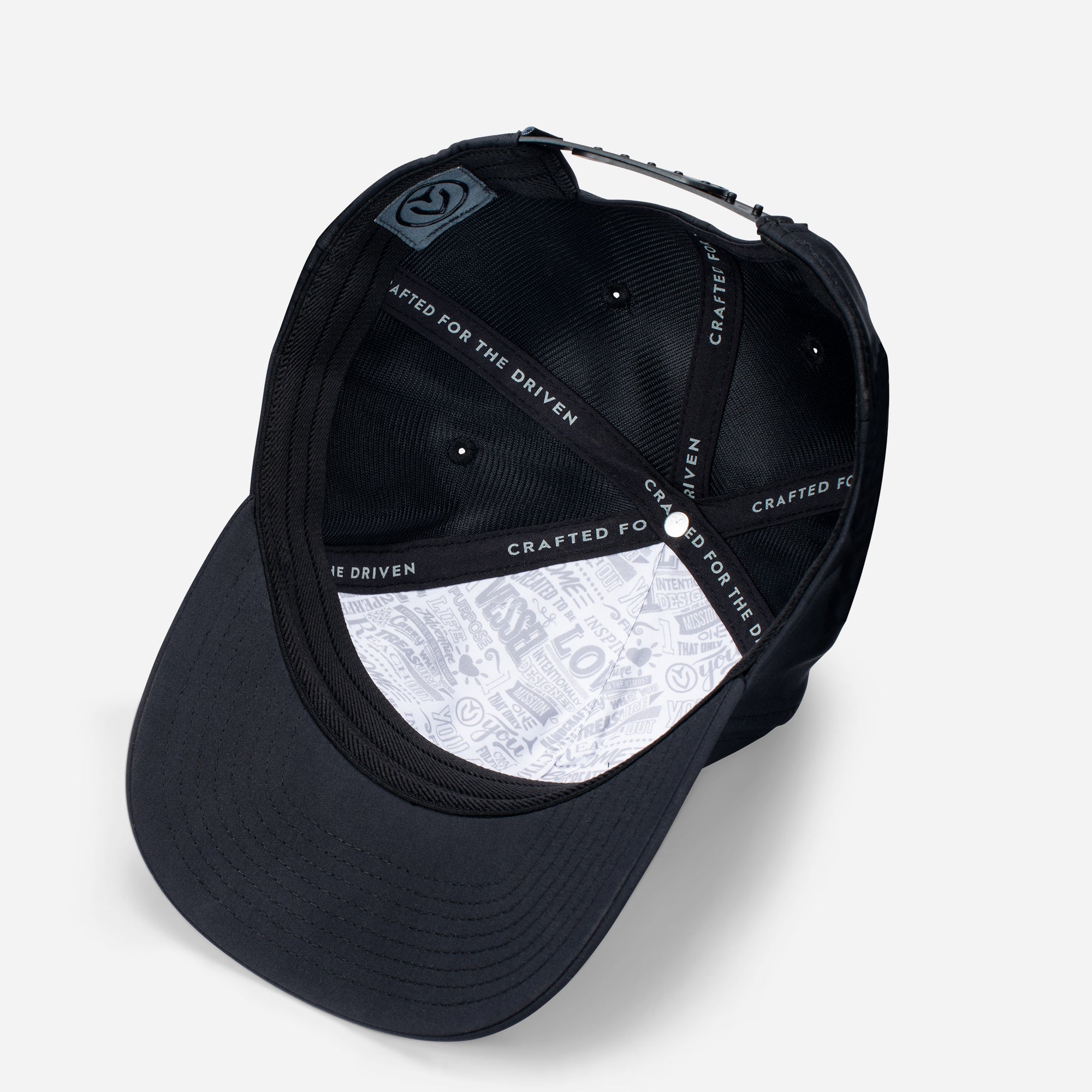 VESSEL Tour Golf Hat – Performance Cap